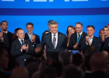 Plenković: Uskoro ćete saznati s kim ćemo imati većinu, s nekima smo se već čuli