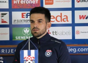 Karoglan više nije trener Hajduka, momčad će do kraja sezone voditi Jure Ivanković