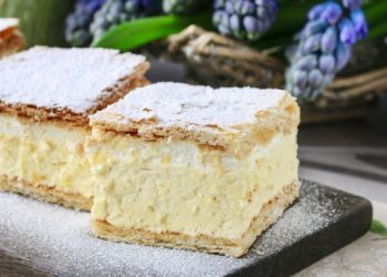 Starinski recept za najljepše domaće kremšnite