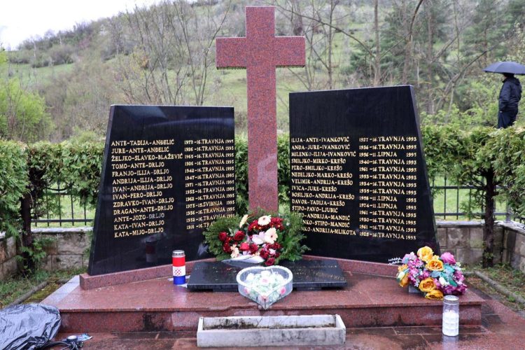 Danas 31. obljetnica zločina u Trusini: Neviđeni zločin nad 22 Hrvata
