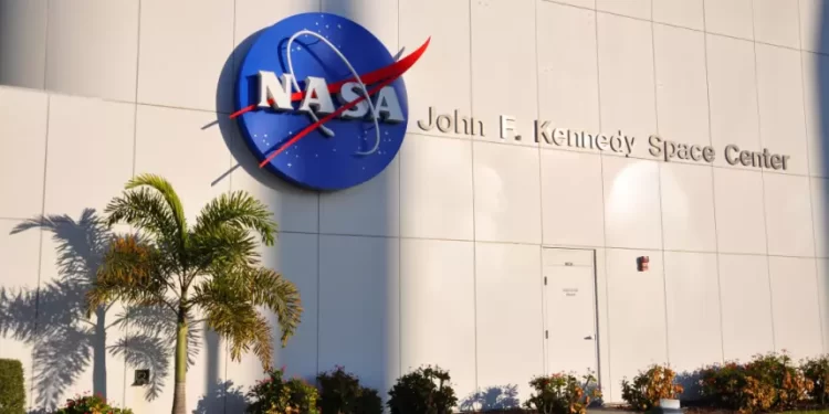 NASA pogodila asteroid, ali je došlo do greške: Divovske stijene jure ka Marsu