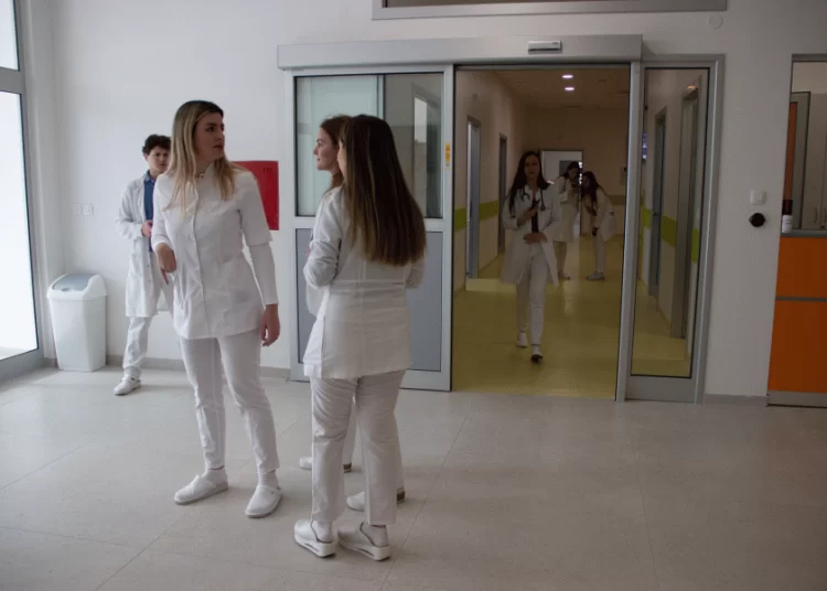 Klinika za dječje bolesti SKB Mostar krenula s radom u novoj zgradi