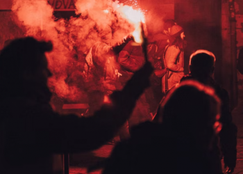 Navijački neredi u Mostaru: Jedna osoba ozlijeđena u otmici transparenta