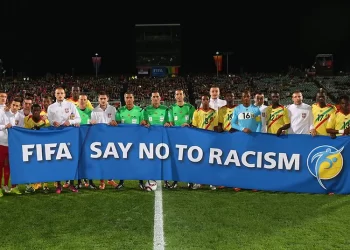 FIFA uvela novost: Evo što znači kad igrač rukama napravi X