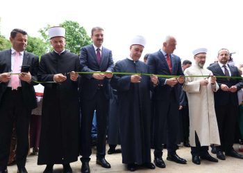 Svečano otvorena džamija Arnaudija u Banjoj Luci
