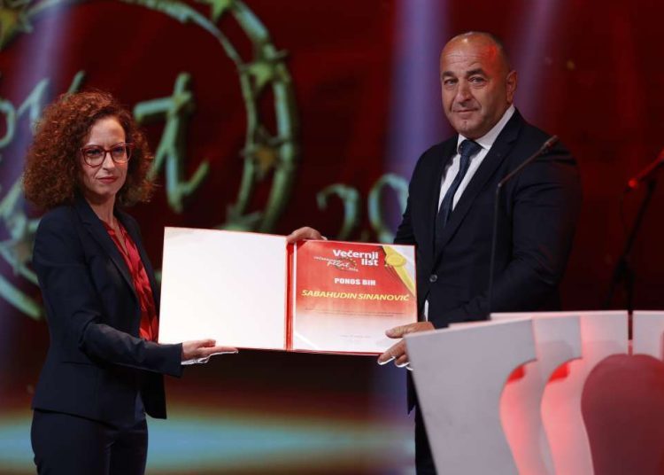 Večernjakov pečat dodijelio nagrade, za Osobu godine u BiH proglašena Borjana Krišto