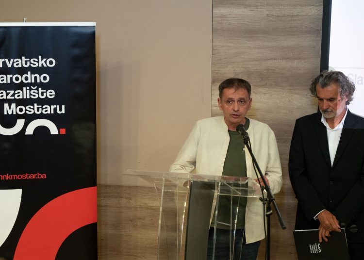 Održana komemoracija za prvog intendanta HNK Mostar Ivana Ovčara