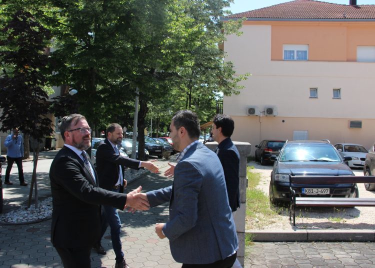 Veleposlanik Republike Slovenije NJ. E. Damijan Sedar posjetio Posušje