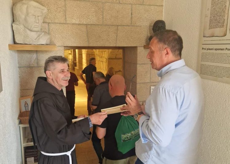 Novinari posjetili znamenitosti na području općine Posušje