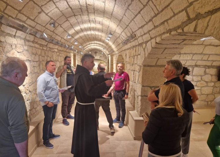 Novinari posjetili znamenitosti na području općine Posušje