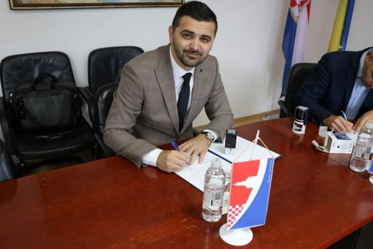 500 tisuća KM od Vlade ŽZH za pet važnih sportskih i prometnih projekata u Posušju