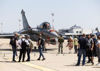 HRZ na AIRVG-u predstavio svoju flotu, prelet Rafalea i MIG-a 21