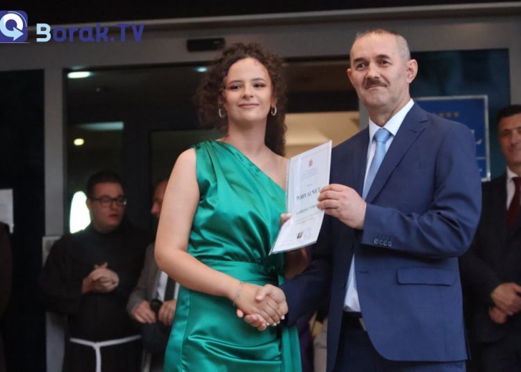 Održana maturalna zabava 51. generacije širokobriješke Srednje strukovne škole