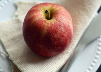 Kardiolozi otkrili koje voće jedu svaki dan kako bi ojačali zdravlje srca