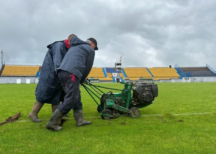 HŠK Posušje: Počeli radovi na postavljanju hibridnog terena na Mokrom Docu