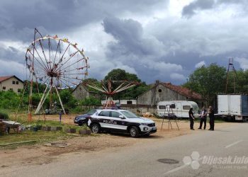 Pad s ringišpila u Ljubuškom: Troje djece zadržano na liječenju u mostarskoj bolnici