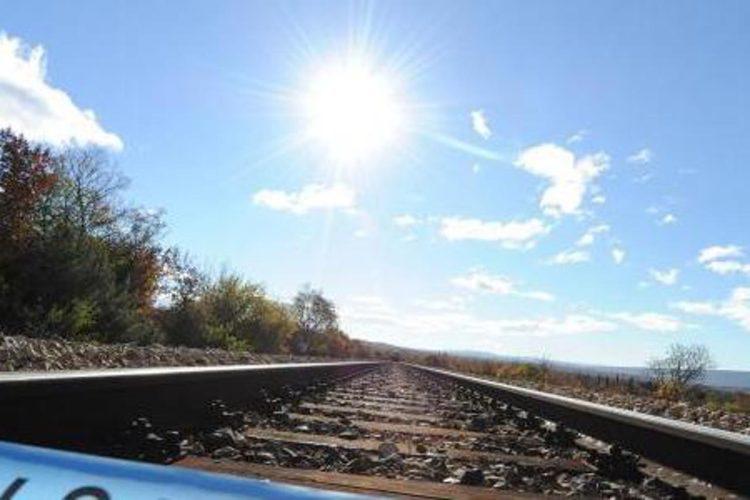 Ozlijeđena djevojčica na pruzi zadobila teške ozljede glave i vratnih pršljenova