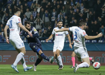 Europa, licence, smanjenje broja klubova Wwin lige BiH, stadioni dobivaju hibridne travnjake, iako (pre)sporo…