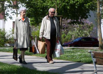 BiH svake godine u prosjeku dobiva 2536 umirovljenika više