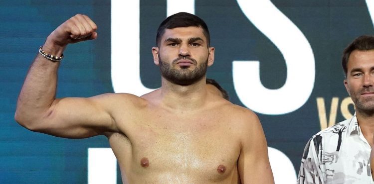 Hrgoviću opet propala borba za naslov prvaka svijeta: Usik napravio očekivan potez