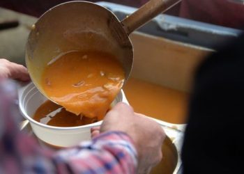 Danas se slavi Praznik rada: Evo kako se slavi širom svijeta i zašto se jede grah