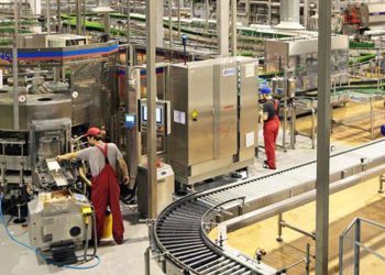 U BiH zaposlena 852.921 osoba, najviše u prerađivačkoj industriji i trgovini