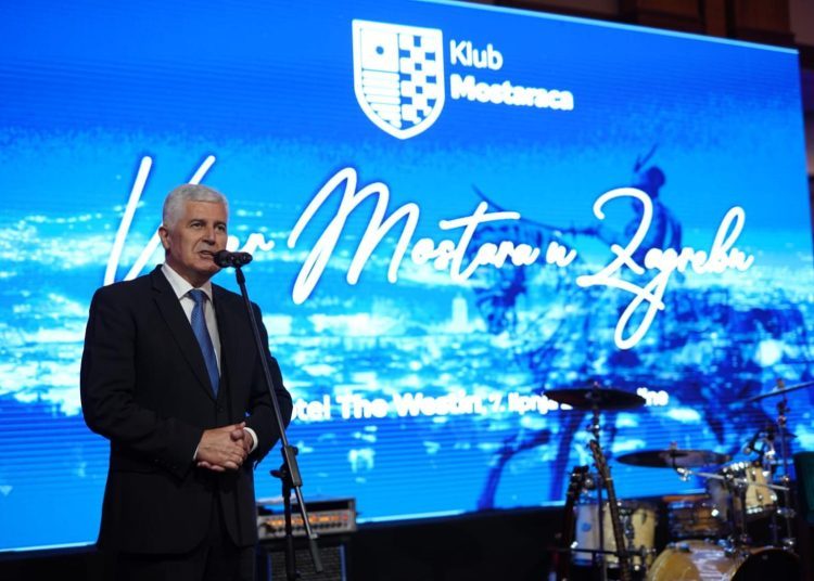 Prva večer Kluba Mostaraca održana u Zagrebu