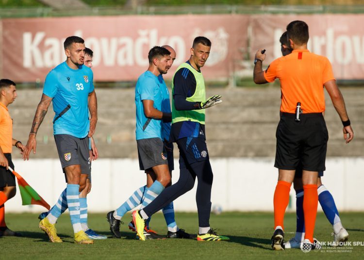 FOTO: Hajduk slavio protiv Posušja na Poljudu