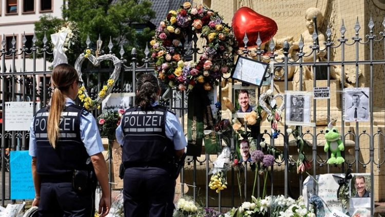Ilegalni imigrant ubio njemačkog policajca, izbile velike podjele i sukobi