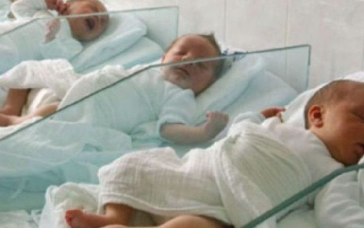 ZHŽ: Raste broj obitelji s troje i više djece, za naknade izdvojeno više od 17 milijuna maraka