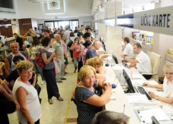 Unatoč digitalizaciji, neki i dalje nisu krenuli u ukidanje potvrde s CIPS-a