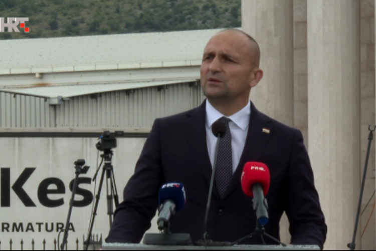 Anušić o Hrvatima u BiH: Mi smo jedan narod koji se mora podržavati