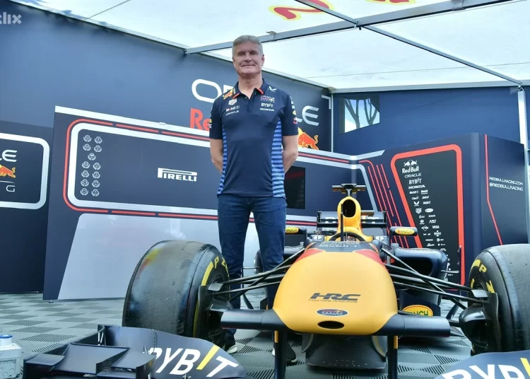 Sve spremno za spektakl u Sarajevu: Bolid Formule 1 danas na ulicama Sarajeva, upravljat će slavni David Coulthard