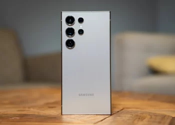 Ovo su prvi detalji o dizajnu Galaxy S25 Ultra telefona