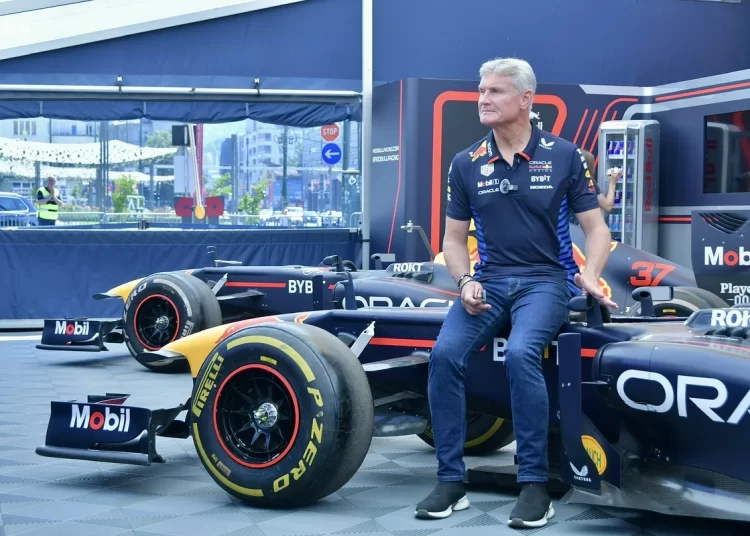 Sve spremno za spektakl u Sarajevu: Bolid Formule 1 danas na ulicama Sarajeva, upravljat će slavni David Coulthard