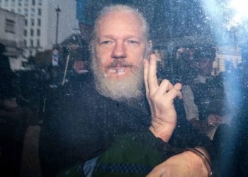 Nakon 14 godina Julian Assange pušten na slobodu