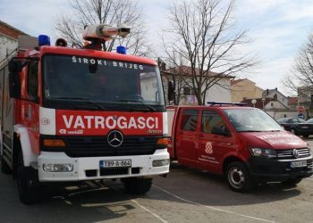 Širokobriješki vatrogasci uz pomoć policije spriječili mogući tragičan ishod na Kočerinu