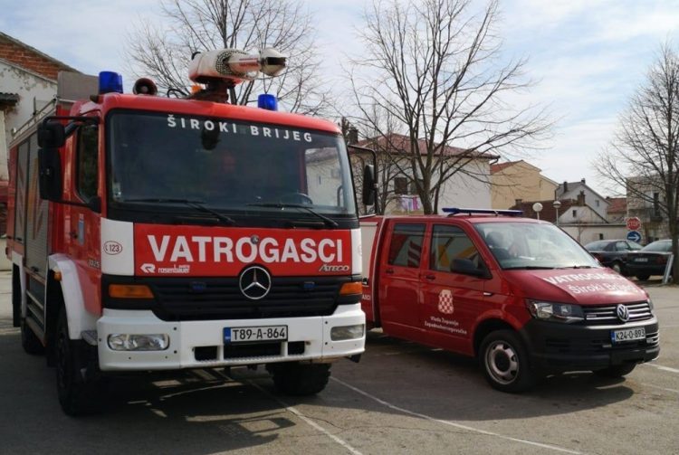 Širokobriješki vatrogasci uz pomoć policije spriječili mogući tragičan ishod na Kočerinu