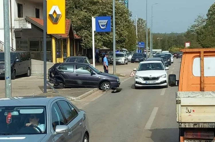 U težem sudaru u Širokom Brijegu ozlijeđene tri osobe
