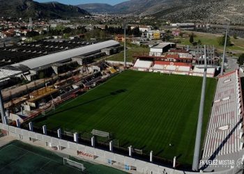 Završena analiza Veležova travnjaka: Teren nije posut ničim