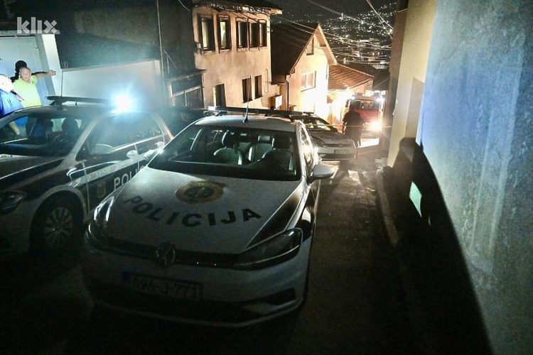 Strava u Sarajevu: Izgorjela obiteljska kuća, pronađena tri beživotna tijela