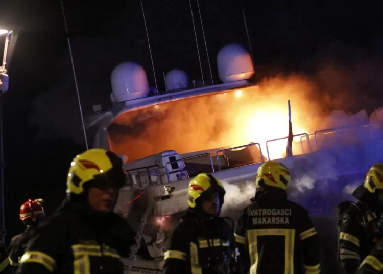 Lupanjem građani probudili tročlanu posadu, objavljeno tko je vlasnik jahte