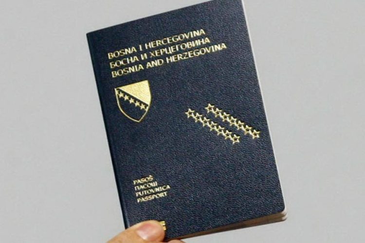 U ovoj bi godini trebalo biti izdano nešto više od 712.000 osobnih iskaznica te 431.000 putovnica