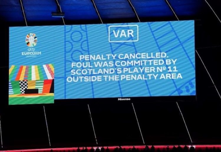 VAR na Europskom prvenstvu: Publika na semaforu ima objašnjenje