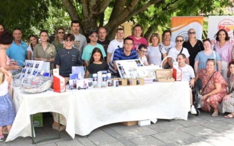 Sajam suvenira koje su izradile osobe s invaliditetom
