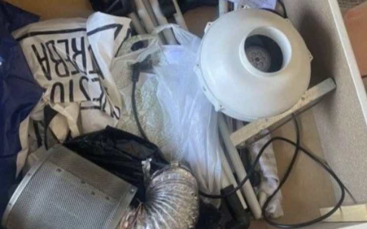 Mostar: Bacao drogu u WC školjku prije pretresa policije pa začepio odvod susjedu