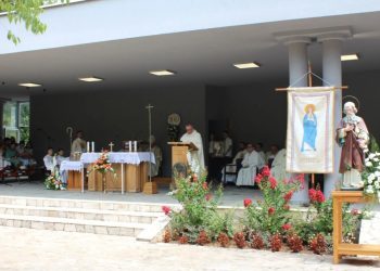 Proslavljena 100. obljetnica župe Kruševo