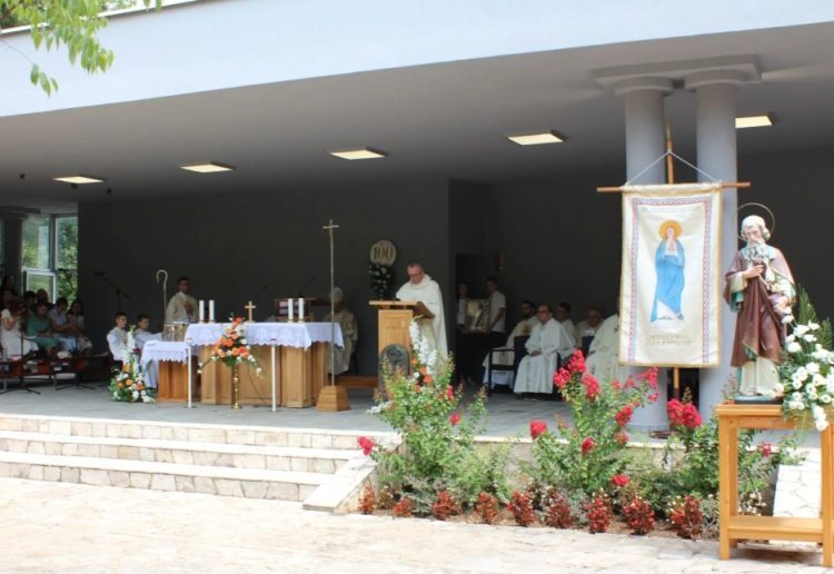 Proslavljena 100. obljetnica župe Kruševo