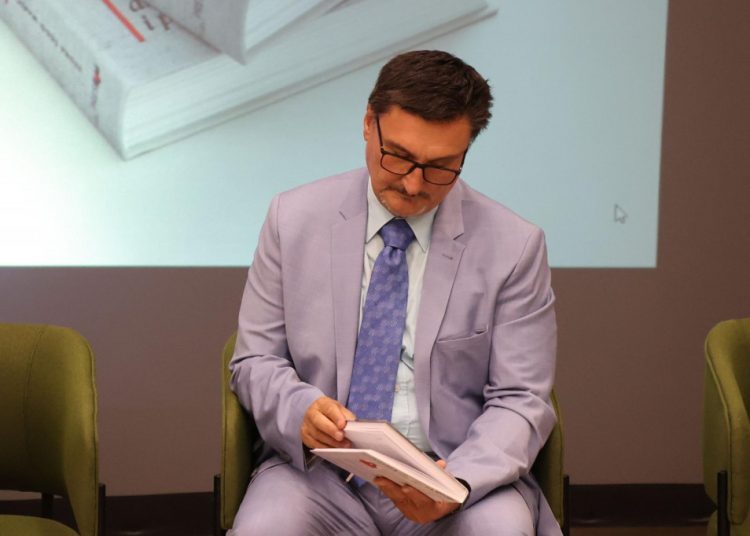 U Mostaru predstavljena znanstvena monografija “Hrvatska politika u Bosni i Hercegovini 1878. – 1918. državnopravne teme i pitanja”