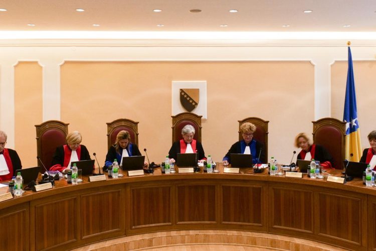 Izborni zakon RS-a privremeno stavljen izvan snage